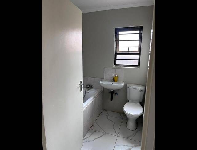 3 BEDROOM HOUSE FOR SALE IN WINDMILL PARK